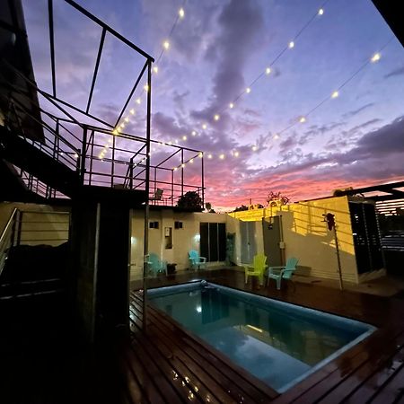 Emi'S Place Container Living Увита Экстерьер фото