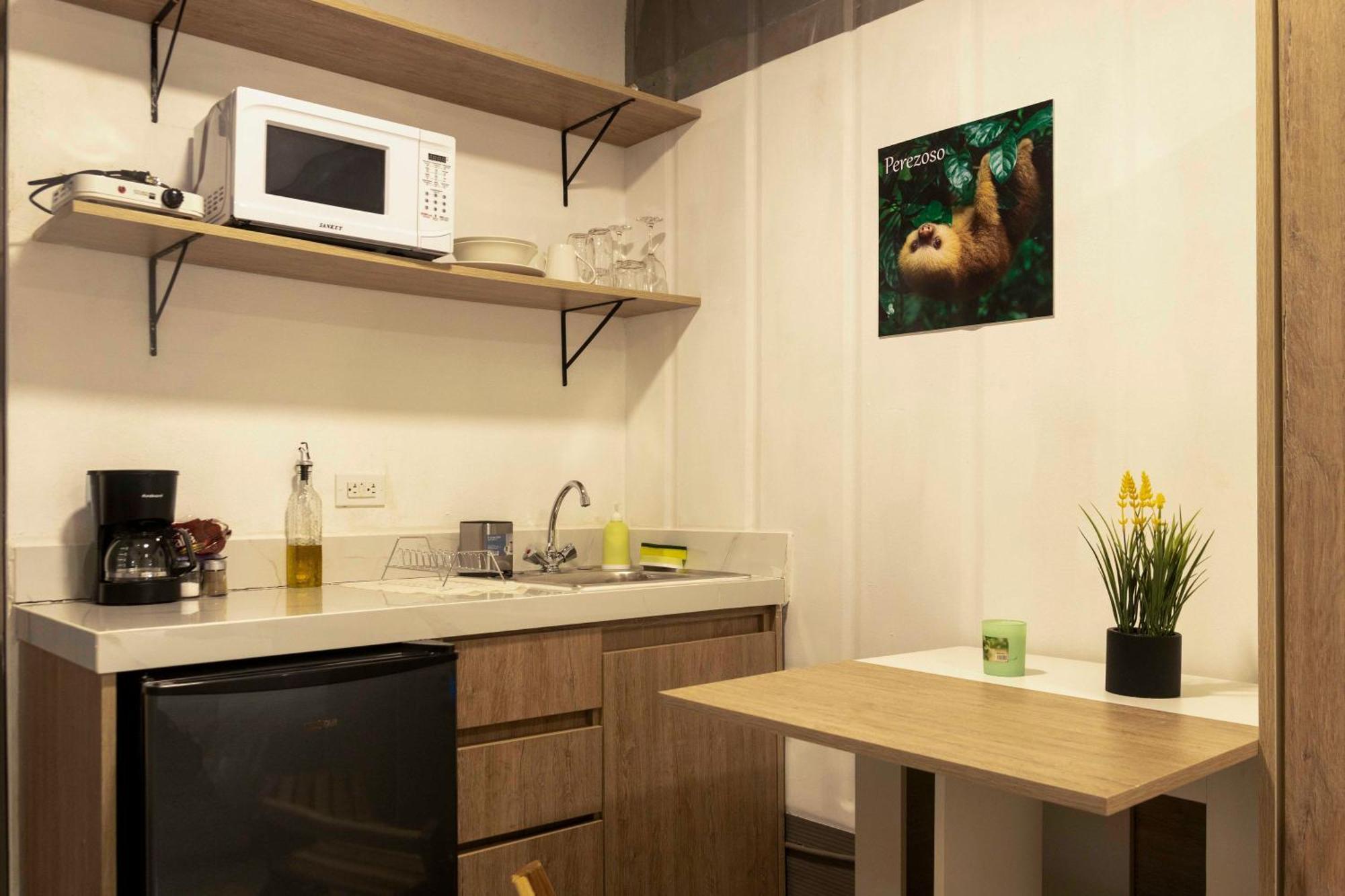 Emi'S Place Container Living Увита Экстерьер фото