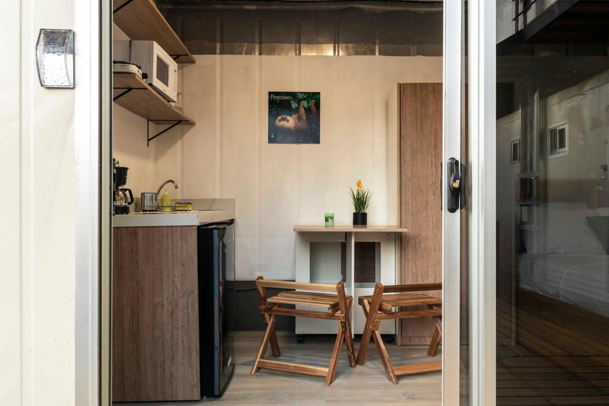 Emi'S Place Container Living Увита Экстерьер фото