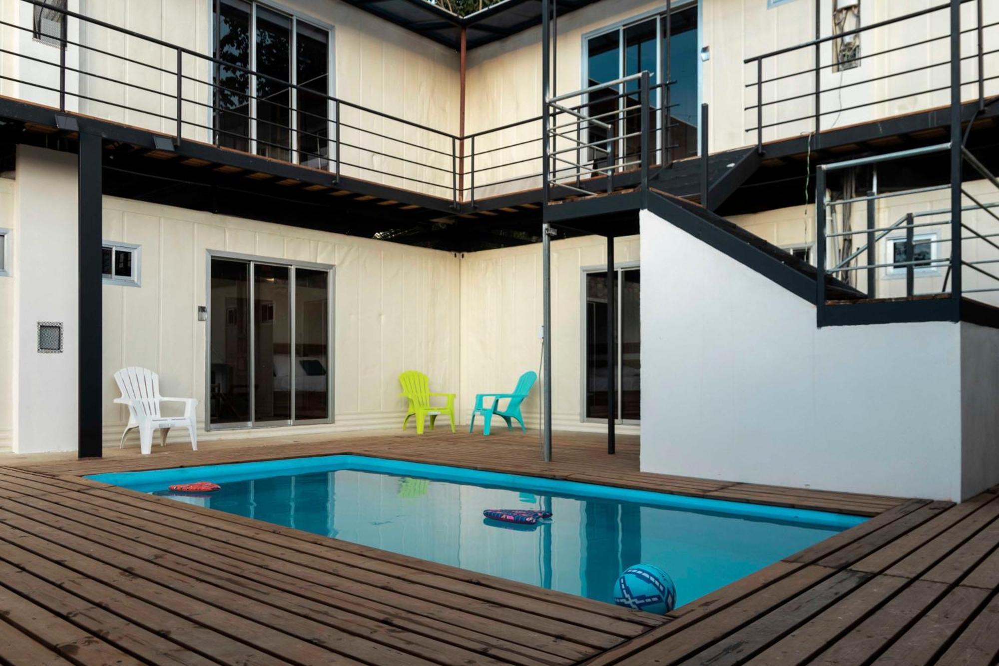 Emi'S Place Container Living Увита Экстерьер фото